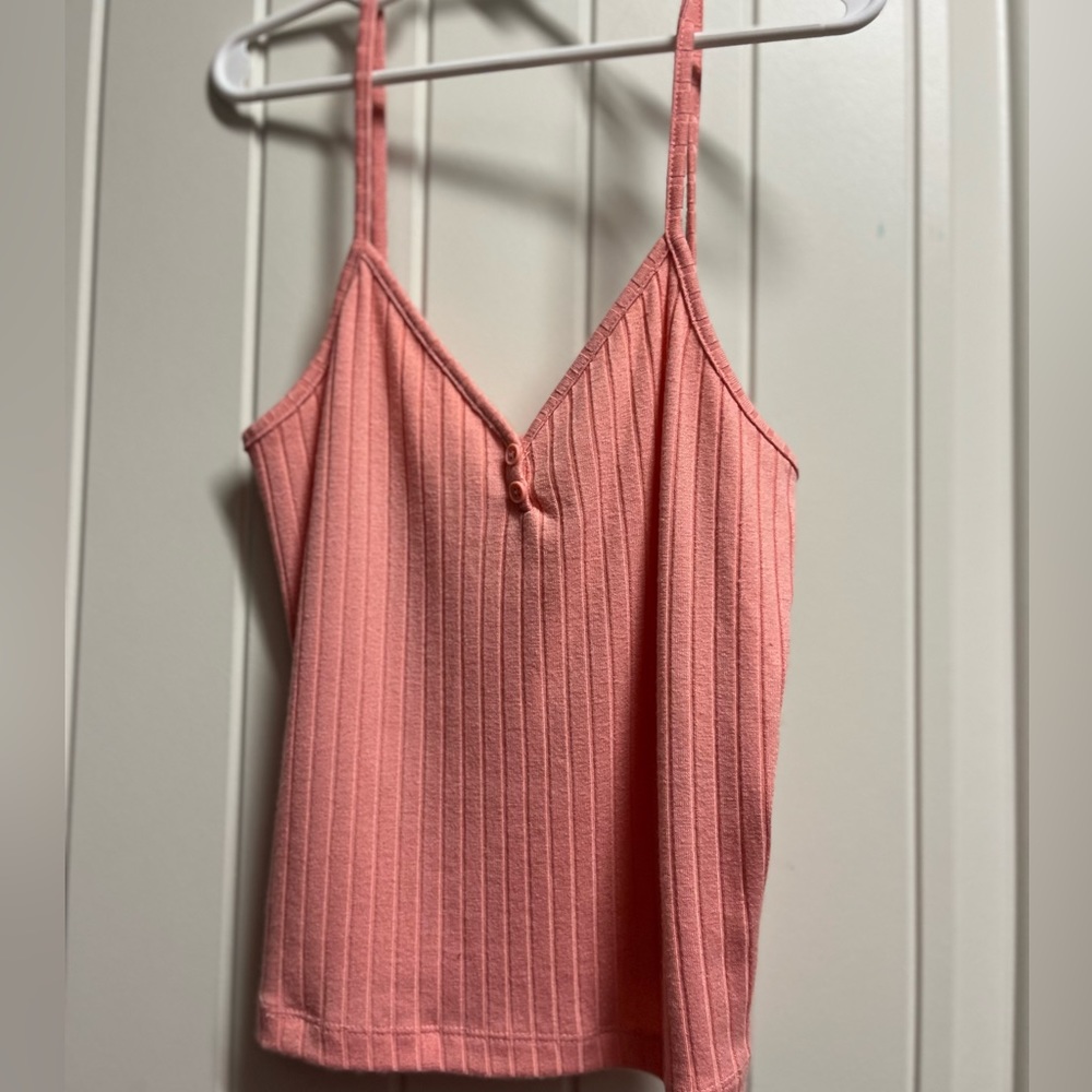 Soft pink/coral tank top